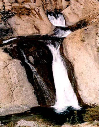 چشمه کوهرنگ